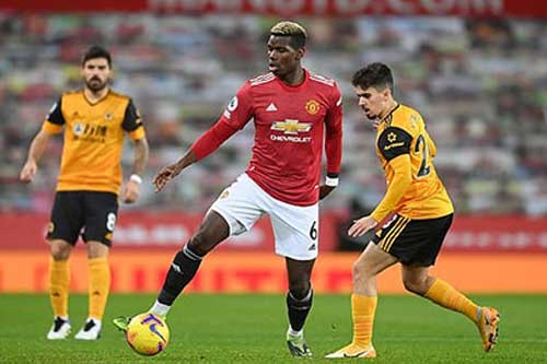 Neville: 'Pogba có thể đưa M.U tới chức vô địch'