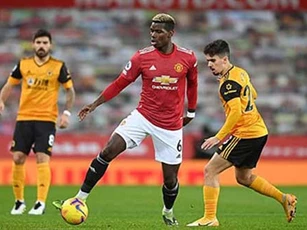 Neville: 'Pogba có thể đưa M.U tới chức vô địch'