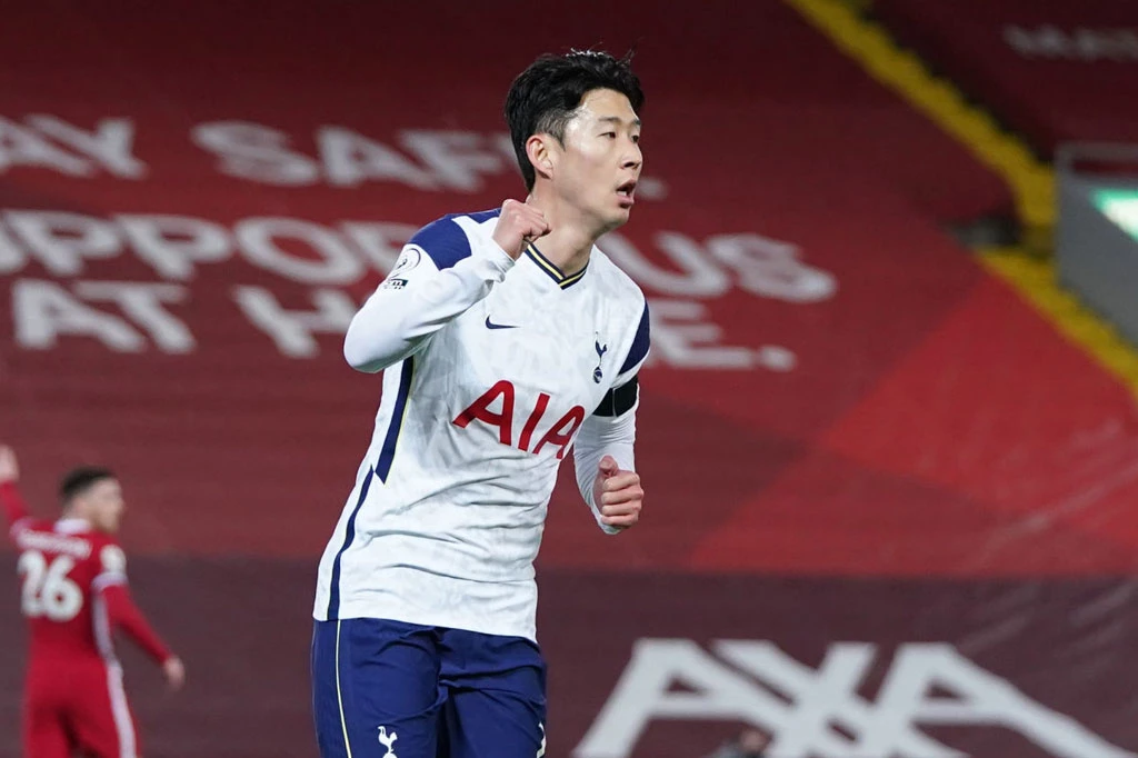 Tiền đạo cánh trái: Son Heung-min (Tottenham).