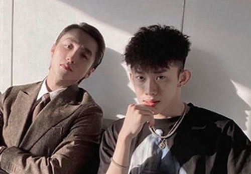 Bị antifan chê nói xạo khi khoe xem MV của Sơn Tùng M-TP 1.000 lần trong 2 ngày, Kay Trần trả lời cực xéo xắc