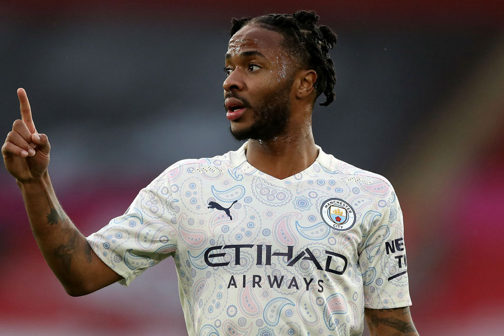 Top 10 tiền đạo đắt nhất năm 2020: Messi bằng giá Sancho, Haaland