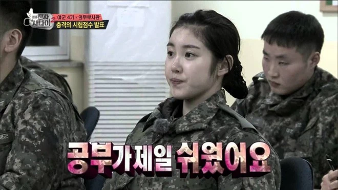 Đọ mặt mộc các mỹ nhân Hàn khi nhập ngũ: Lisa (BLACKPINK) da đẹp khó tin, Jessi gây sốc khi nhan sắc tuột dốc - Ảnh 15.
