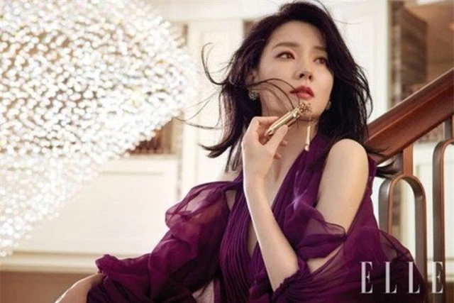 Hé lộ về người chồng kín tiếng của Nàng Dae Jang Geum Lee Young Ae - 13