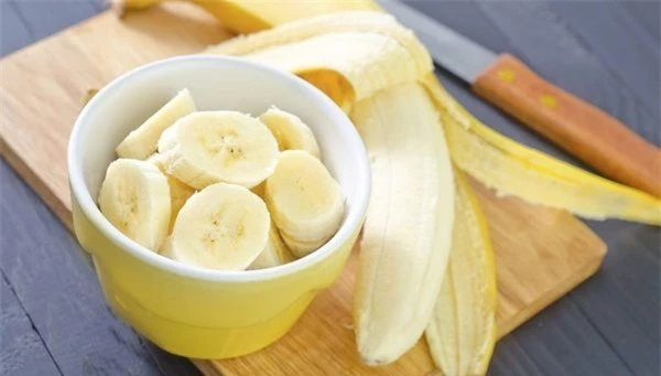 Không cần tẩy trắng vẫn có hàm răng sáng bóng với 5 thực phẩm này Không cần tẩy trắng vẫn có hàm răng sáng bóng với 5 thực phẩm này