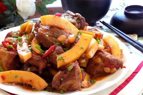 Sườn kho nước dừa thơm ngon, mềm ngậy