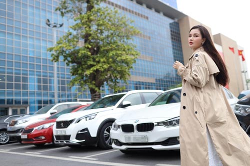 Huyền Châu chia tay công việc gắn bó 8 năm