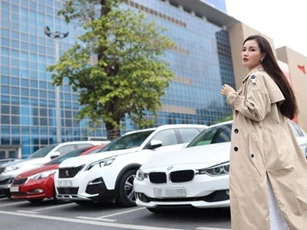 Huyền Châu chia tay công việc gắn bó 8 năm