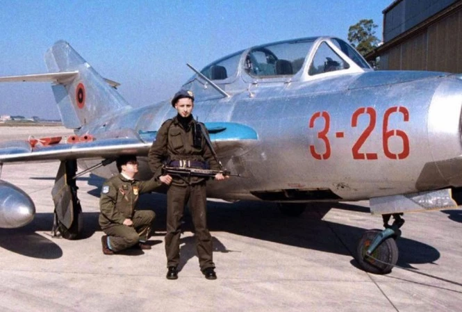 Tiêm kích MiG-15 của Liên Xô.