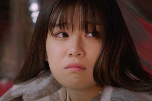 Hoàng Yến Chibi vướng nghi án "sinh con trai" với Sung Hoon