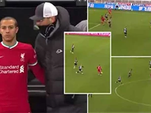 Thiago chứng tỏ đẳng cấp sau 17 phút tái xuất ở Liverpool