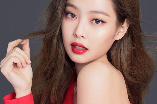 Jennie - Cô gái tài năng và xinh đẹp của nhóm Blackpink