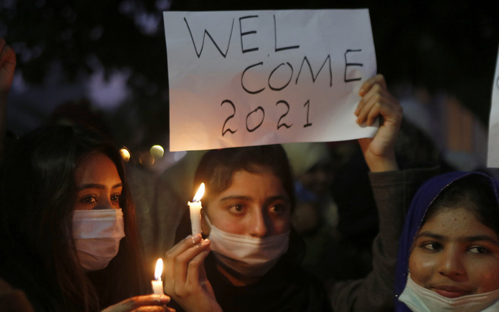 Thế giới đón năm mới 2021 trong tĩnh lặng thời đại dịch Covid-19