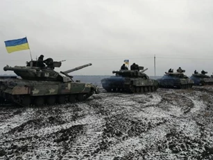 Ukraine diễn tập với T-64BM "Bulat" để đáp trả "khả năng đột phá của kẻ thù"