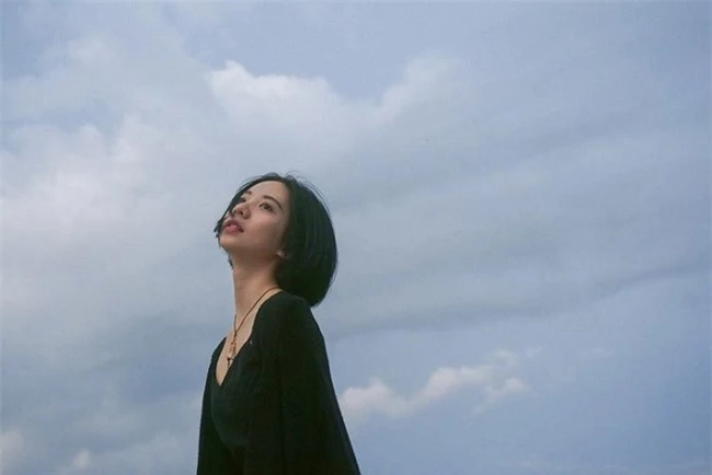 "Đá" người yêu 4 năm để cưới vội bạn gái thân thiết do đối phương mang thai, 3 năm sau người đàn ông nhận quả báo cực lớn khiến ai nấy đều hả hê - Ảnh 2. "Đá" người yêu 4 năm để cưới vội bạn gái thân thiết do đối phương mang thai, 3 năm sau người đàn ông nhận quả báo cực lớn khiến ai nấy đều hả hê - Ảnh 2.