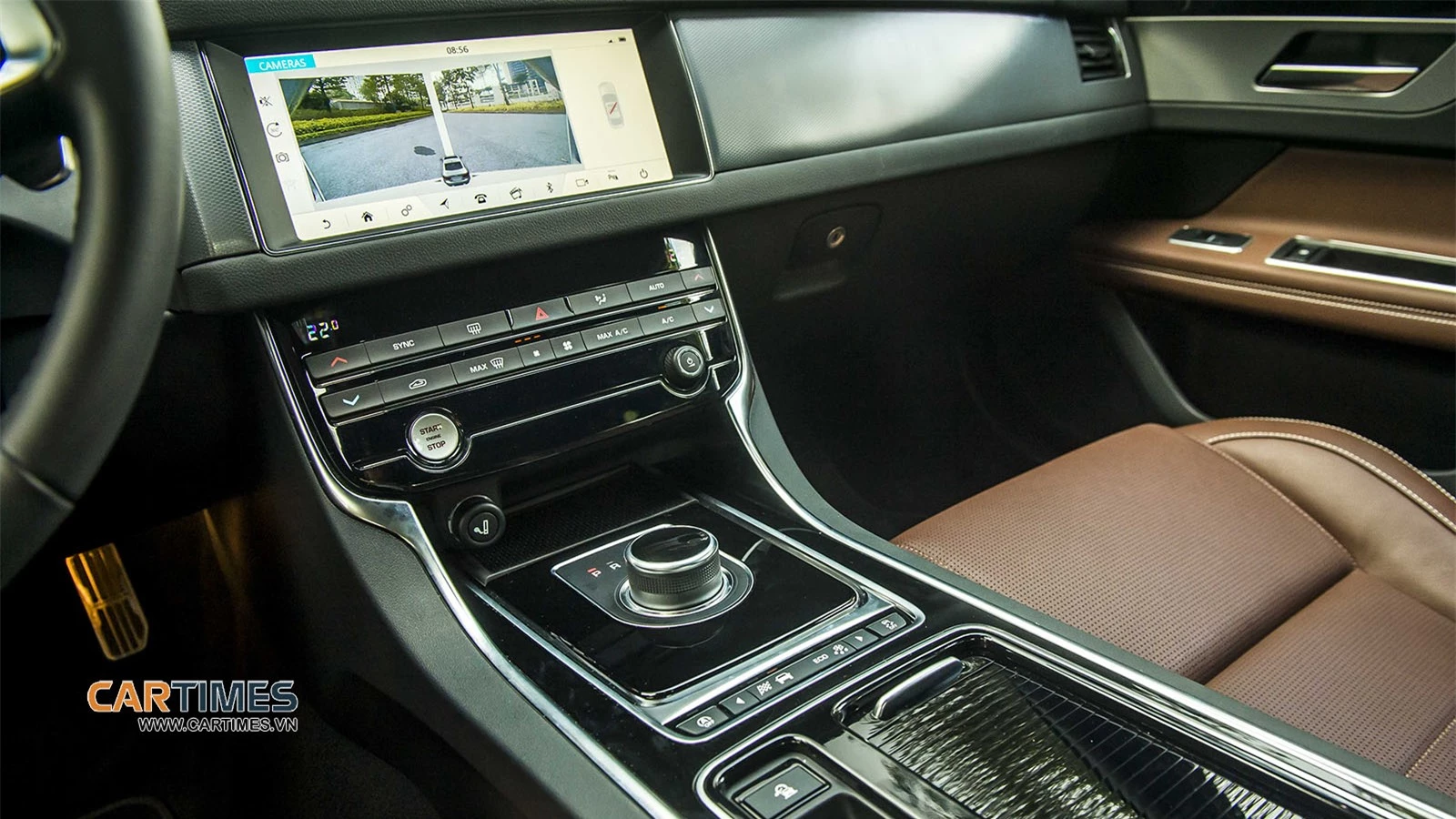 Táp lô xe Jaguar XF R-Sport Táp lô xe Jaguar XF R-Sport