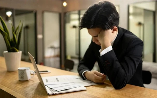 Sau 3 năm ly hôn chồng cũ lần đầu đến thăm vợ cũ, nghe con trai hồn nhiên hỏi mẹ 1 câu mà anh ta "chết lặng cả cõi lòng" - Ảnh 2. Sau 3 năm ly hôn chồng cũ lần đầu đến thăm vợ cũ, nghe con trai hồn nhiên hỏi mẹ 1 câu mà anh ta "chết lặng cả cõi lòng" - Ảnh 2.