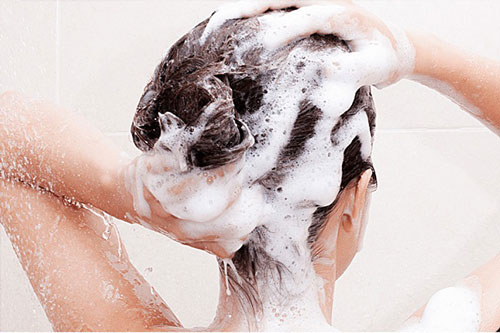 Bí kíp giúp bạn gái có mái tóc bồng bềnh khỏe đẹp, tự tin đón Tết