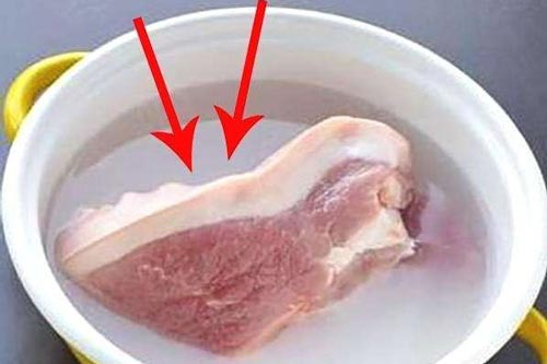 Cách rã đông thịt cấp tốc, đảm bảo không mất chất, giữ nguyên vị ngọt