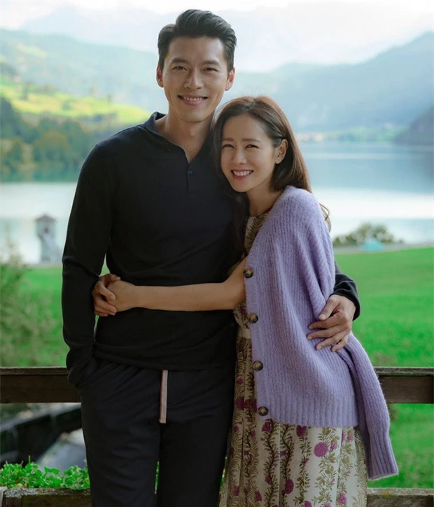 Son Ye Jin ngượng ngùng nói về hẹn hò với Hyun Bin - Ảnh 2.