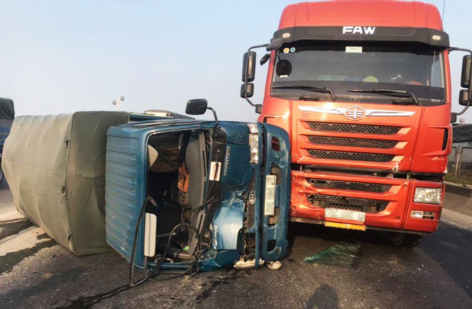 Xảy ra bao nhiêu thương vong vì tai nạn giao thông trong 3 ngày nghỉ Tết Dương lịch 2021?