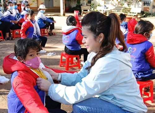 Trách nhiệm xã hội của doanh nghiệp: Ấm lòng trong “năm Covid”