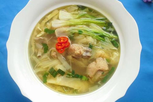 Vịt nấu măng chua thơm ngon cho ngày mưa lạnh