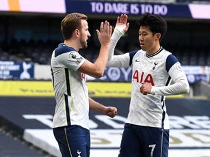 Đại thắng Leeds, HLV Mourinho ca ngợi song sát Son-Kane