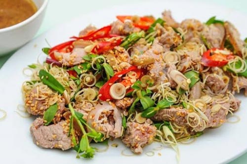 Thịt cừu xào sả ớt thơm ngon ai cũng ăn hoài không chán