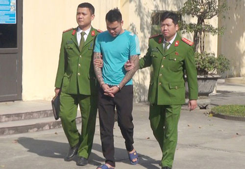 Thanh Hoá: Nam thanh niên chuyên bán ma túy cho lái xe đường dài