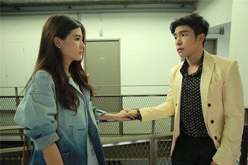 Về ra mắt nhà bạn trai, mọi việc đang thuận buồm xuôi gió thì bất chợt anh họ người yêu xuất hiện khiến tôi bủn rủn chân tay