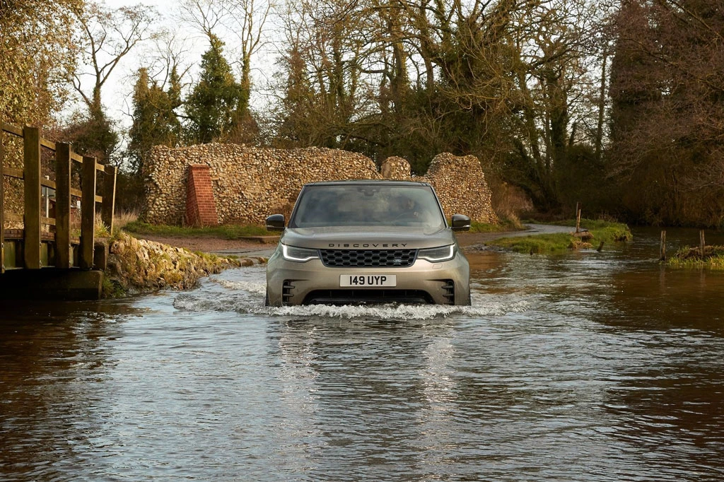 6. Land Rover Discovery 2020.