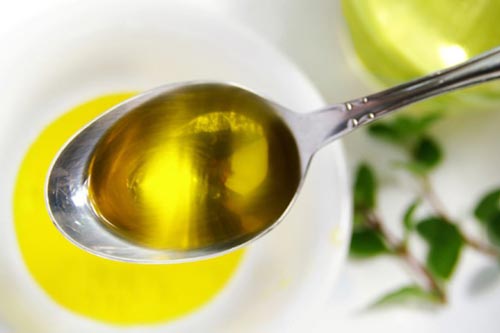 Mẹo nhận biết dầu ăn thật hay giả chỉ bằng mắt thường