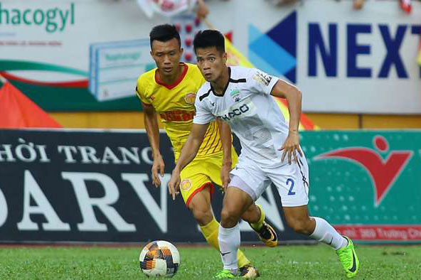 Chuyển nhượng V.League: Kiatisuk vừa đến, HAGL chia tay 1 cầu thủ