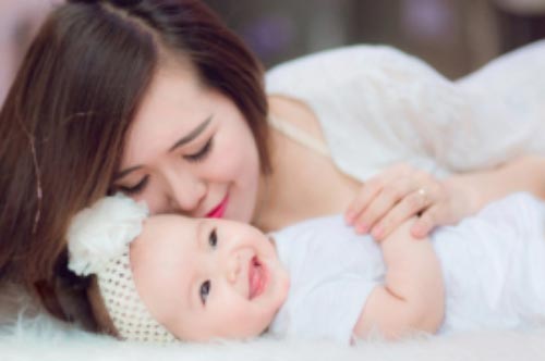 3 điểm khác biệt lớn giữa người mẹ sinh con ở độ tuổi 20 và 30