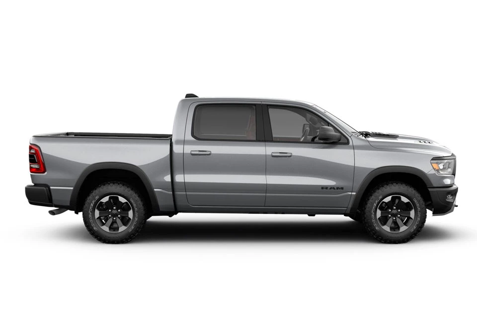 7. Ram 1500 (mức độ mất giá sau 5 năm sử dụng: 45,2%).