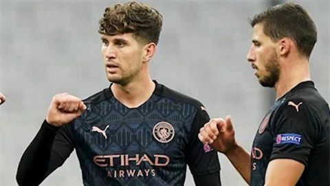 Dias - Stones: 'Lá chắn thép' của hàng thủ Man City