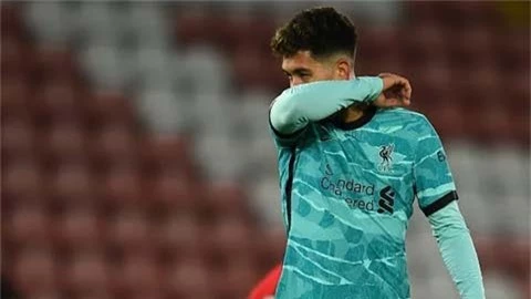 Liverpool đừng mơ vô địch Premier League mùa này nếu không bổ sung trung vệ