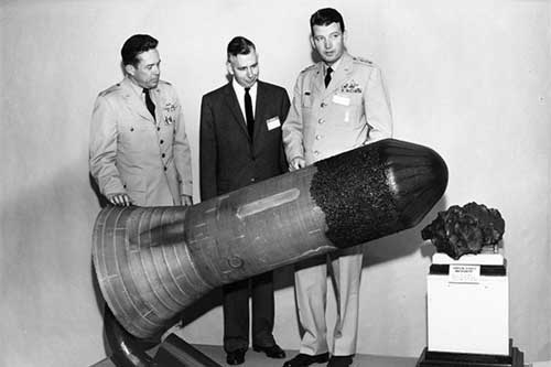 'Cha đẻ' của chương trình không gian quân sự Mỹ