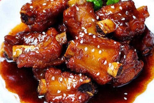 Sườn kho tiêu đậm đà, cả nhà khen tấm tắc