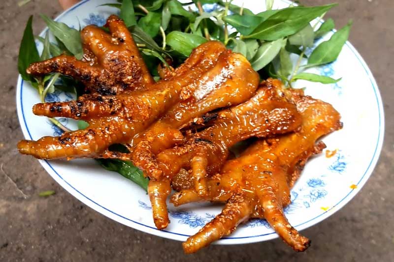 Bị những bệnh này khỏi cần dùng thuốc tốn tiền, cứ ăn chân gà là khỏi