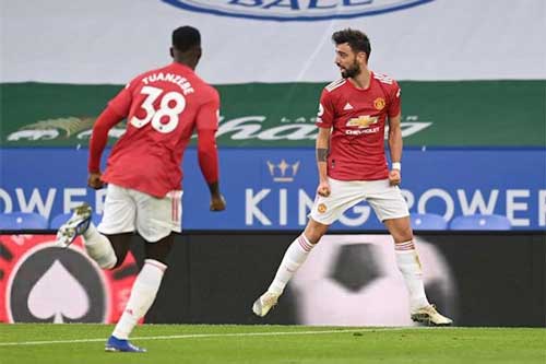 M.U có thể lần đầu đứng trên Liverpool sau 17 tháng: Tăng độ hấp dẫn cho cuộc đua