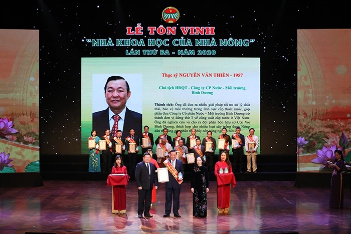 Thạc sỹ Nguyễn Văn Thiền, Chủ tịch HĐQT Biwase, được tôn vinh "Nhà khoa học của Nhà nông” năm 2020.