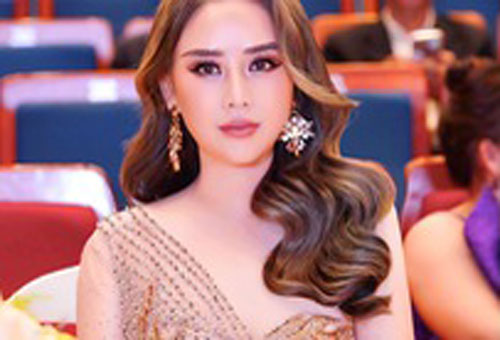 Hoa hậu Hoàng Thị Thảo Nguyên nổi bật trong đêm Chung kết Hoa hậu Doanh nhân Việt Nam Toàn cầu 2020