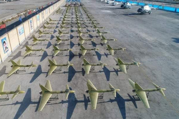 Iran dùng máy bay không người lái phô trương sức mạnh khi tập trận trong bối cảnh căng thẳng với Mỹ