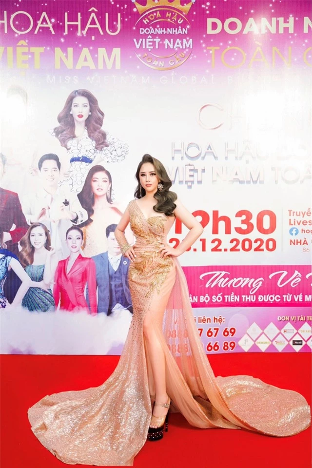 Hoa hậu Hoàng Thị Thảo Nguyên nổi bật trong đêm Chung kết Hoa hậu Doanh nhân Việt Nam Toàn cầu 2020 - Ảnh 3.