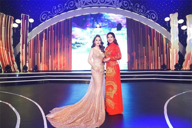 Hoa hậu Hoàng Thị Thảo Nguyên nổi bật trong đêm Chung kết Hoa hậu Doanh nhân Việt Nam Toàn cầu 2020 - Ảnh 5.
