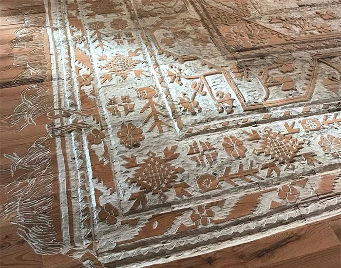 Kinh ngạc chiêm ngưỡng 'tấm thảm' trên sàn gỗ