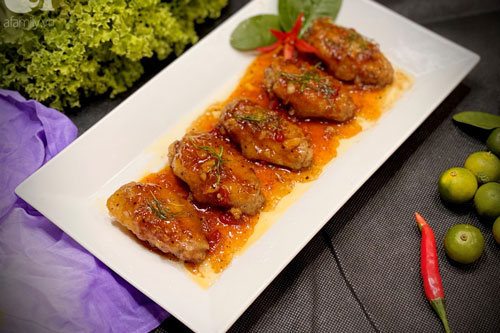 Làm món cánh gà chiên mắm tỏi cực thơm ngon, hao cơm