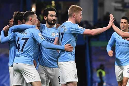 Vượt Liverpool, Man City trở thành ứng viên số một cho chức vô địch Ngoại hạng Anh