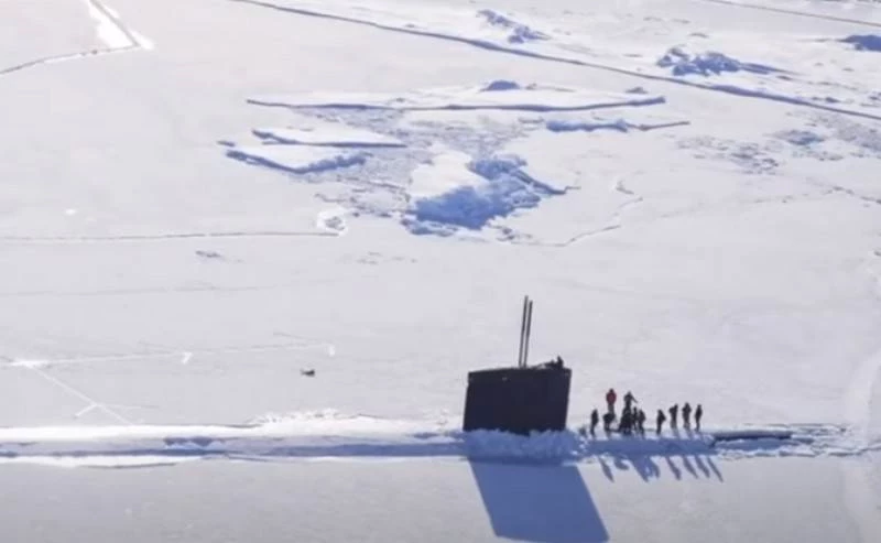 Tàu ngầm hạt nhân Mỹ xuất hiện ở Bắc Cực. Ảnh: Topwar.